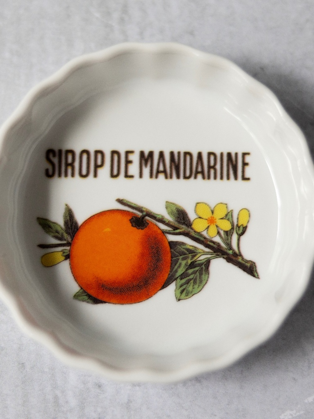 Williams Sonoma Rosanna Harvest Market ramekin tart ceramic Italy 3.75" French